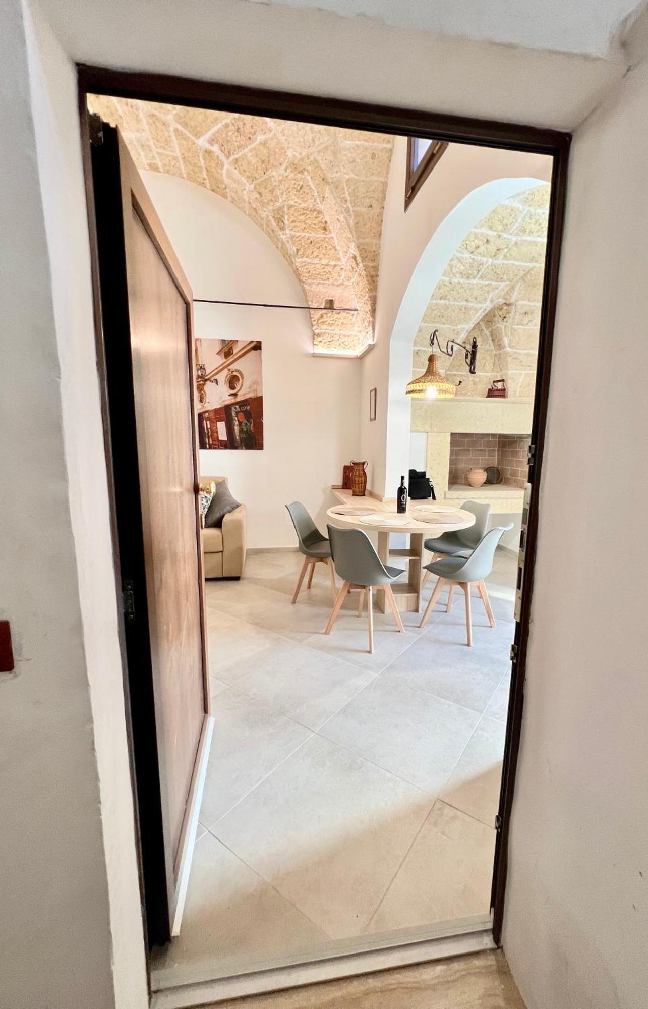 Suite La Basilica Galatina Εξωτερικό φωτογραφία